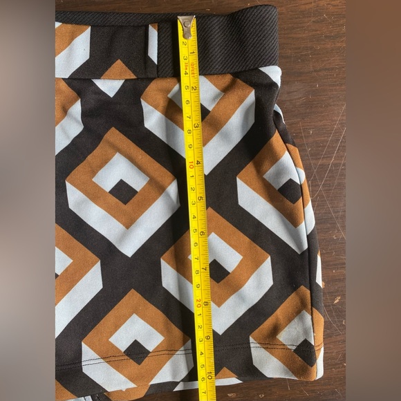 Diane Von Furstenberg Archive Diamond Printed Jogette Shorts - Picture 9 of 10